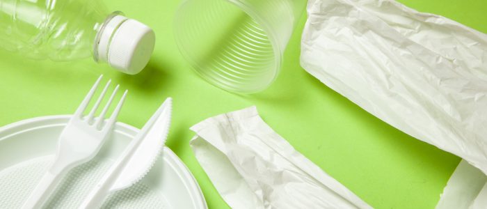 Consigli-per-ridurre-il-consumo-di-plastica